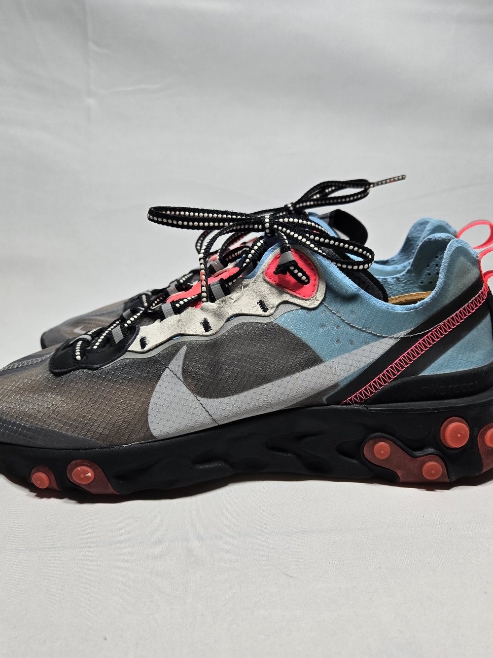 Nike Men's React Element 87 AQ1090-006 Athletic Running Sneakers Size 10.5